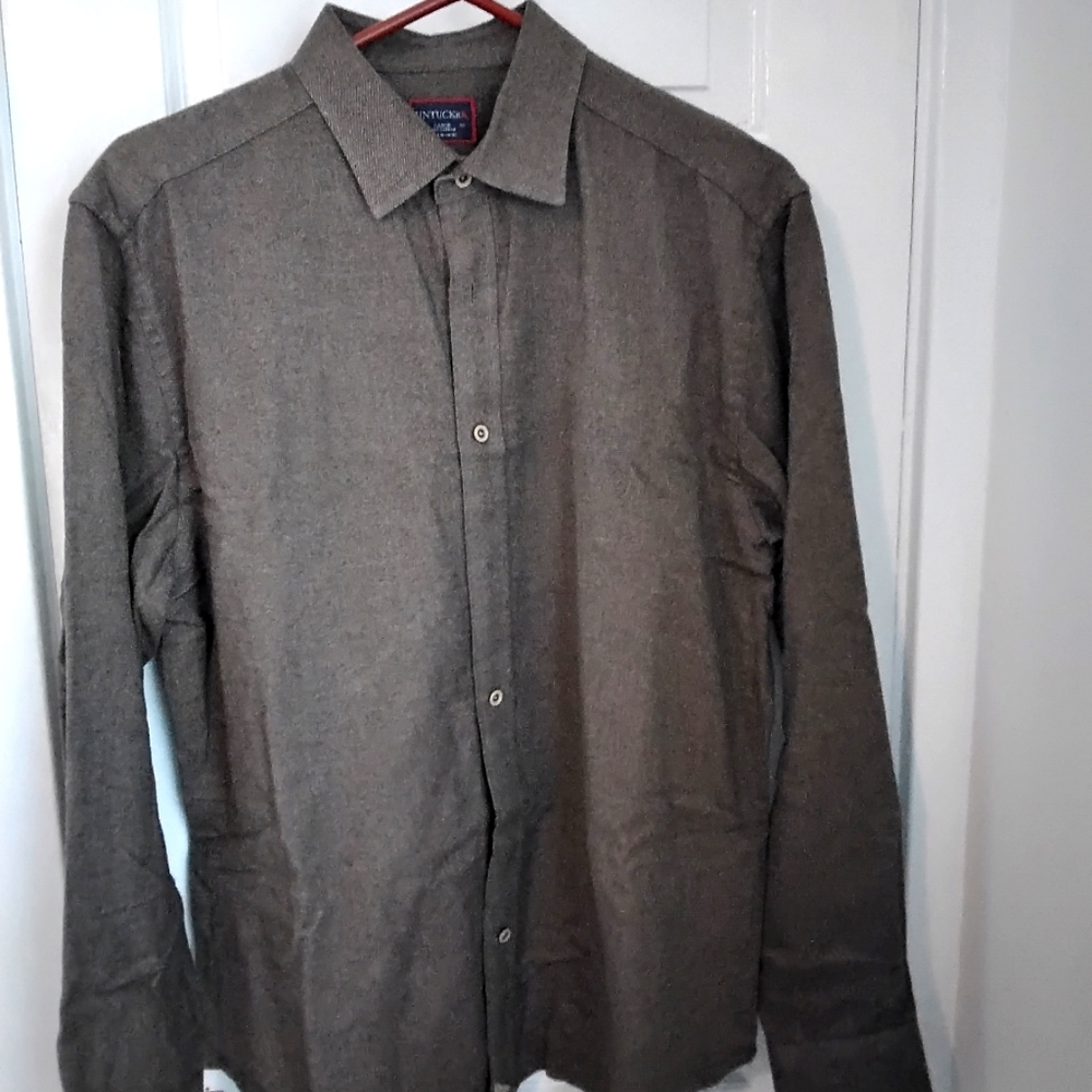 Untuckit long sleeve button down
